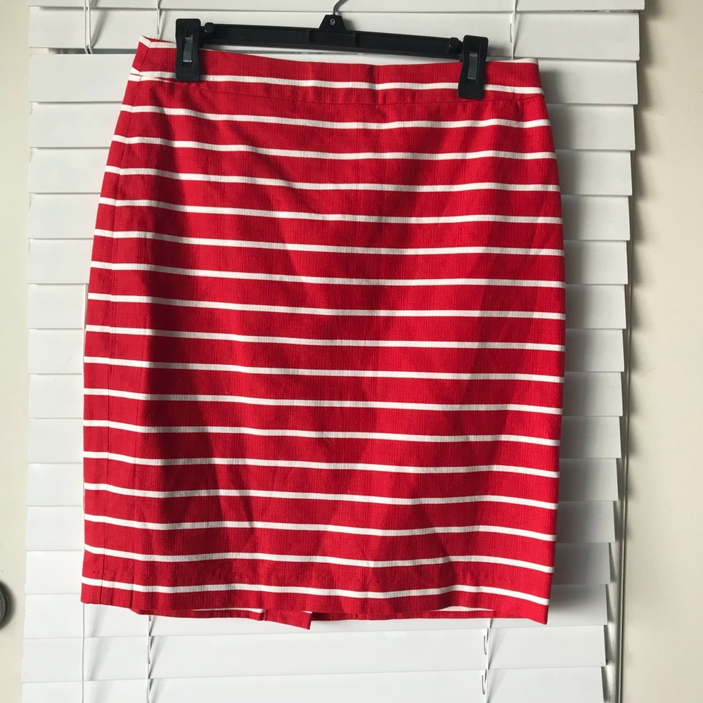 🙃NEW! {Banana Republic} skirt